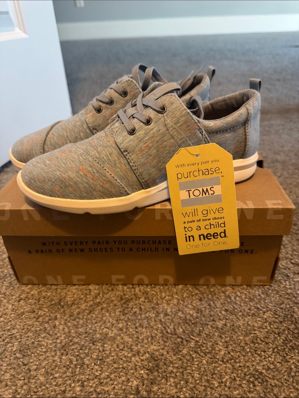 Toms Women Lace-Up Sneakers in Heather Gray with Subtle Orange Fleck
